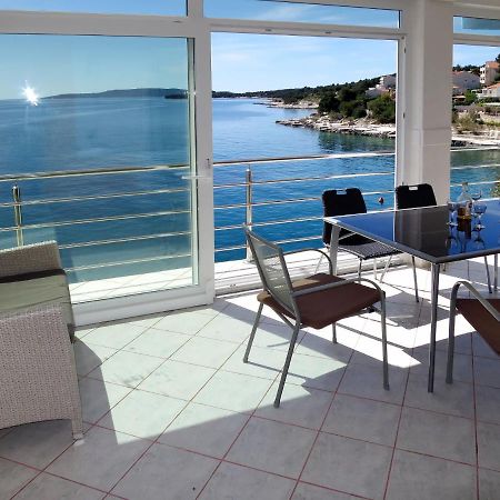 Apartment Giljo-2 By Interhome Trogir Exterior foto